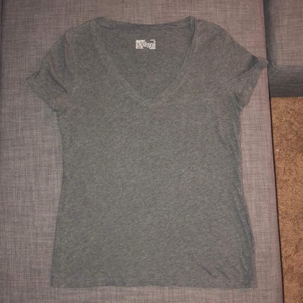 Women's Medium V-Neck Tee